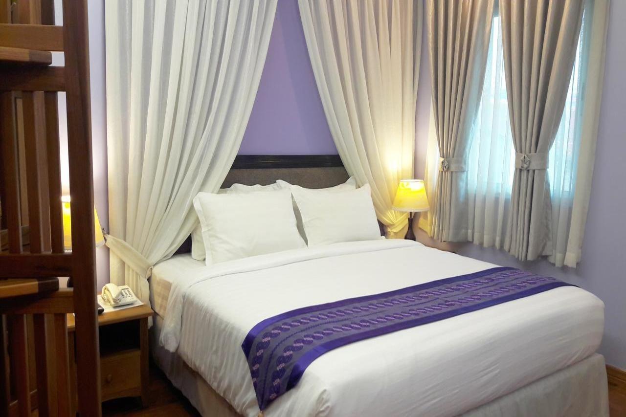 Grand Laurel Hotel Yangon Exterior foto