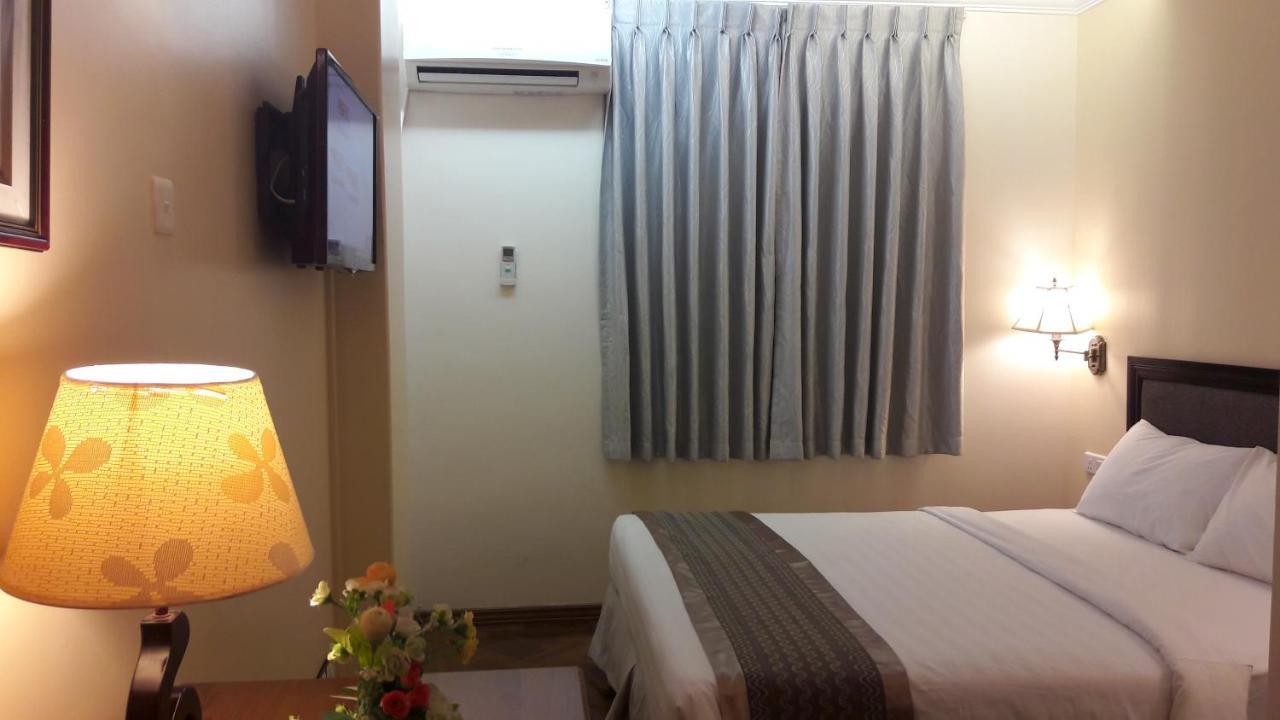 Grand Laurel Hotel Yangon Exterior foto