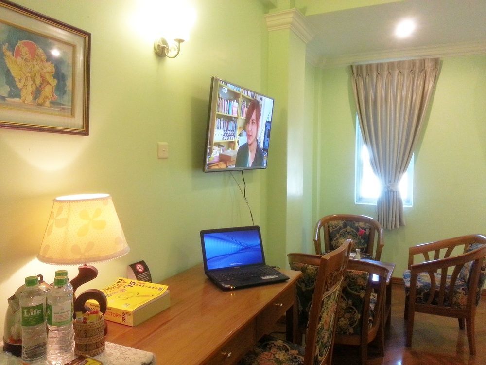Grand Laurel Hotel Yangon Exterior foto